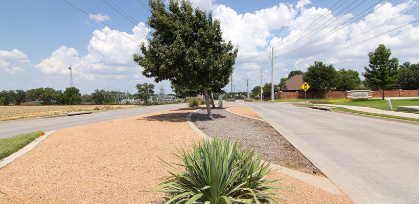 Sandy-Lake-Road_Streetscape_Lights_LA_FEATURED-22